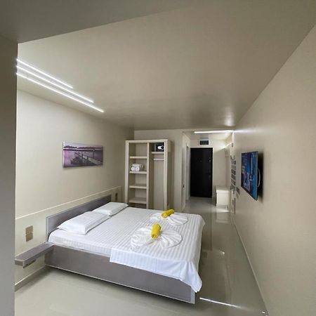 Jxn Rooms Saturn Esterno foto